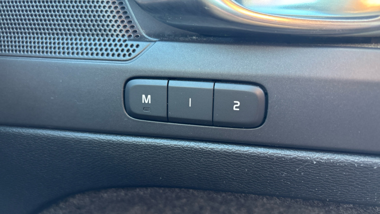 Volvo Xc40 1.5 T5 Recharge PHEV Inscription Pro 5dr Auto Estate